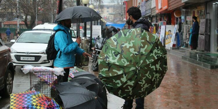 Weather to remain erratic till March 15 in Jammu and Kashmir Weather to remain erratic till March 15 in Jammu and Kashmir