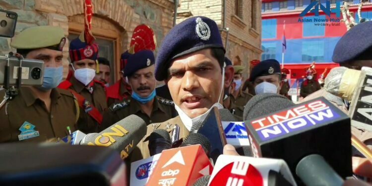 4 Lashkar-e-Toiba militants carried out Nowgam attack: IGP Kashmir Vijay Kumar