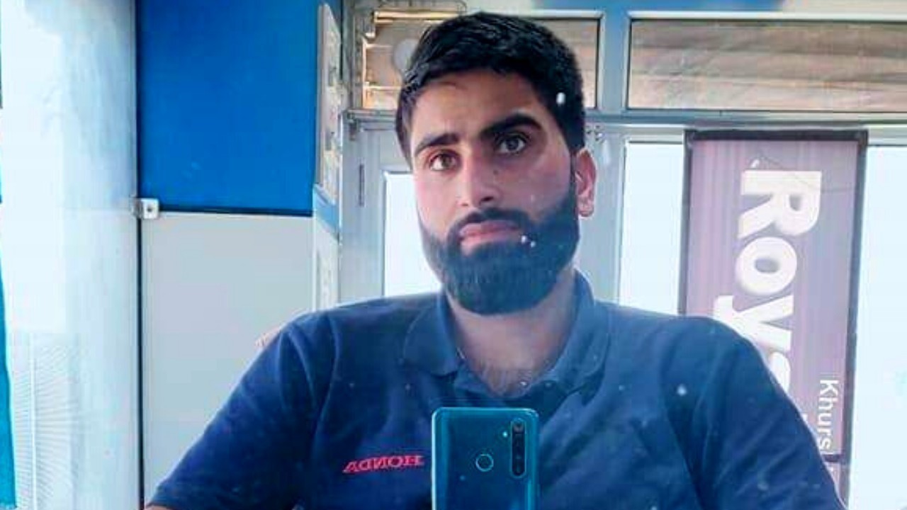 Father of two goes missing in Shopian, family appeals for return