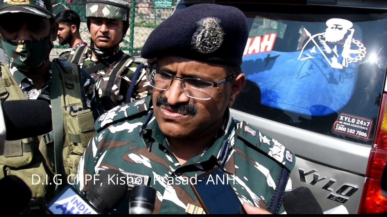 2 women among 3 civilians injured in HSHS grenade explosion 2 women among 3 civilians injured in HSHS grenade explosion