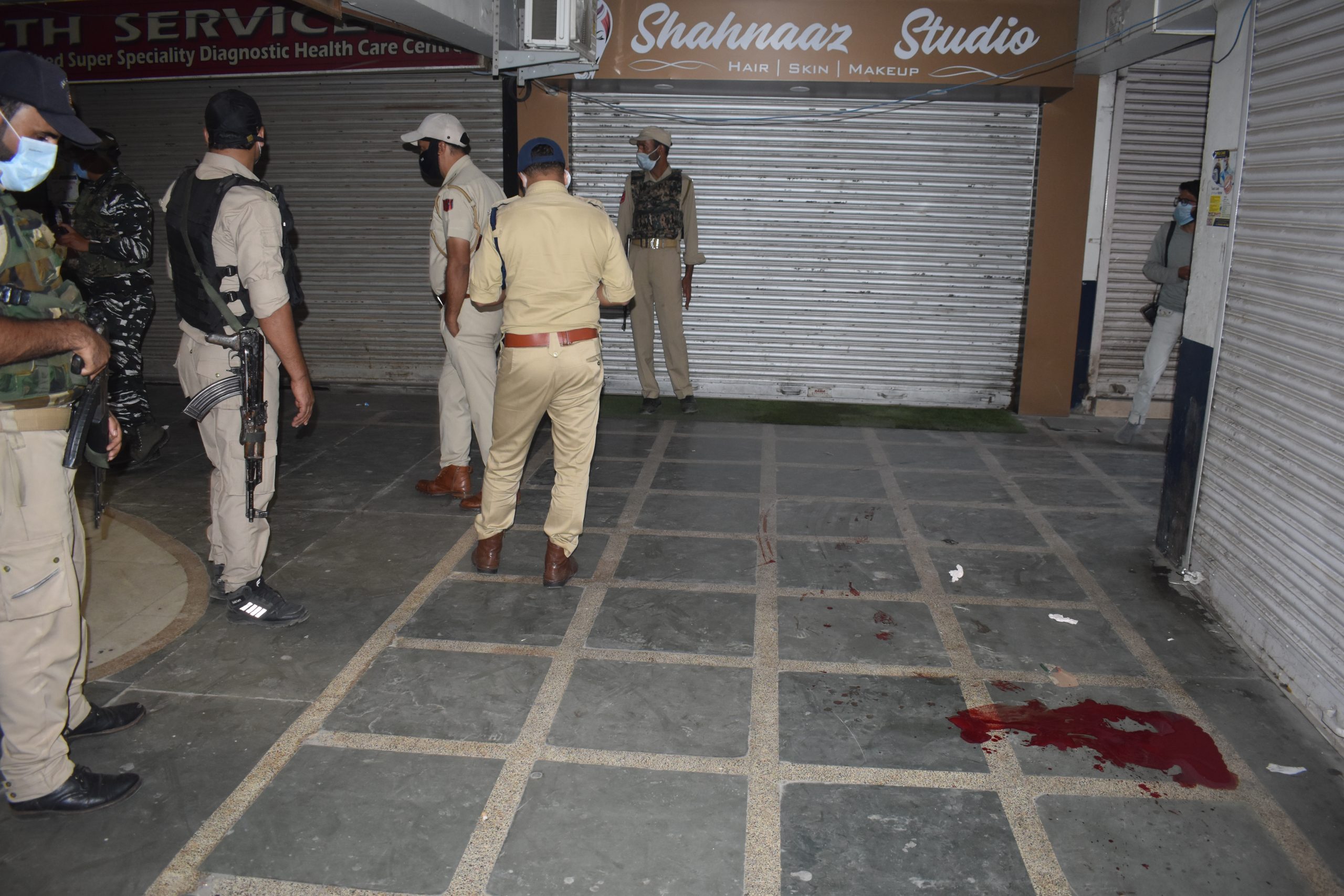 Twin attacks in Srinagar: Civilian killed, another critical