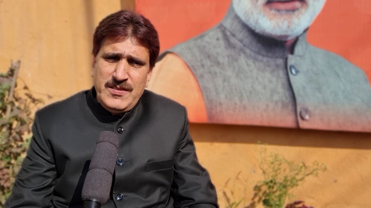 Before giving lectures on communalism; NC must recall how it closed Islamic schools, shaved off beards of people, torched holy quran on April 4, 1979: Altaf Thakur Before giving lectures on communalism; NC must recall how it closed Islamic schools, shaved off beards of people, torched holy quran on April 4, 1979: Altaf Thakur