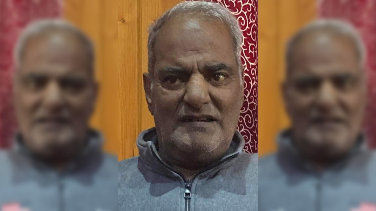 Teacher, who taught about 30% Srinagarities, dies