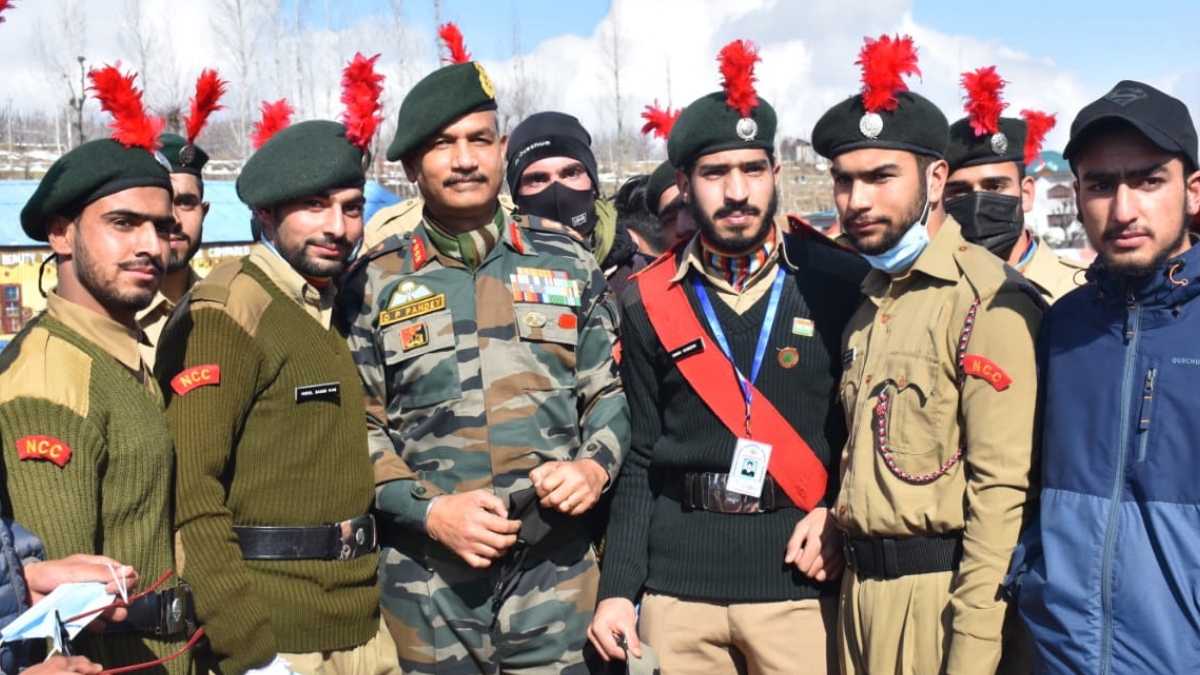 Militancy incidents on decline in Pulwama, but local militant recruitment still up: GoC D P Pandey