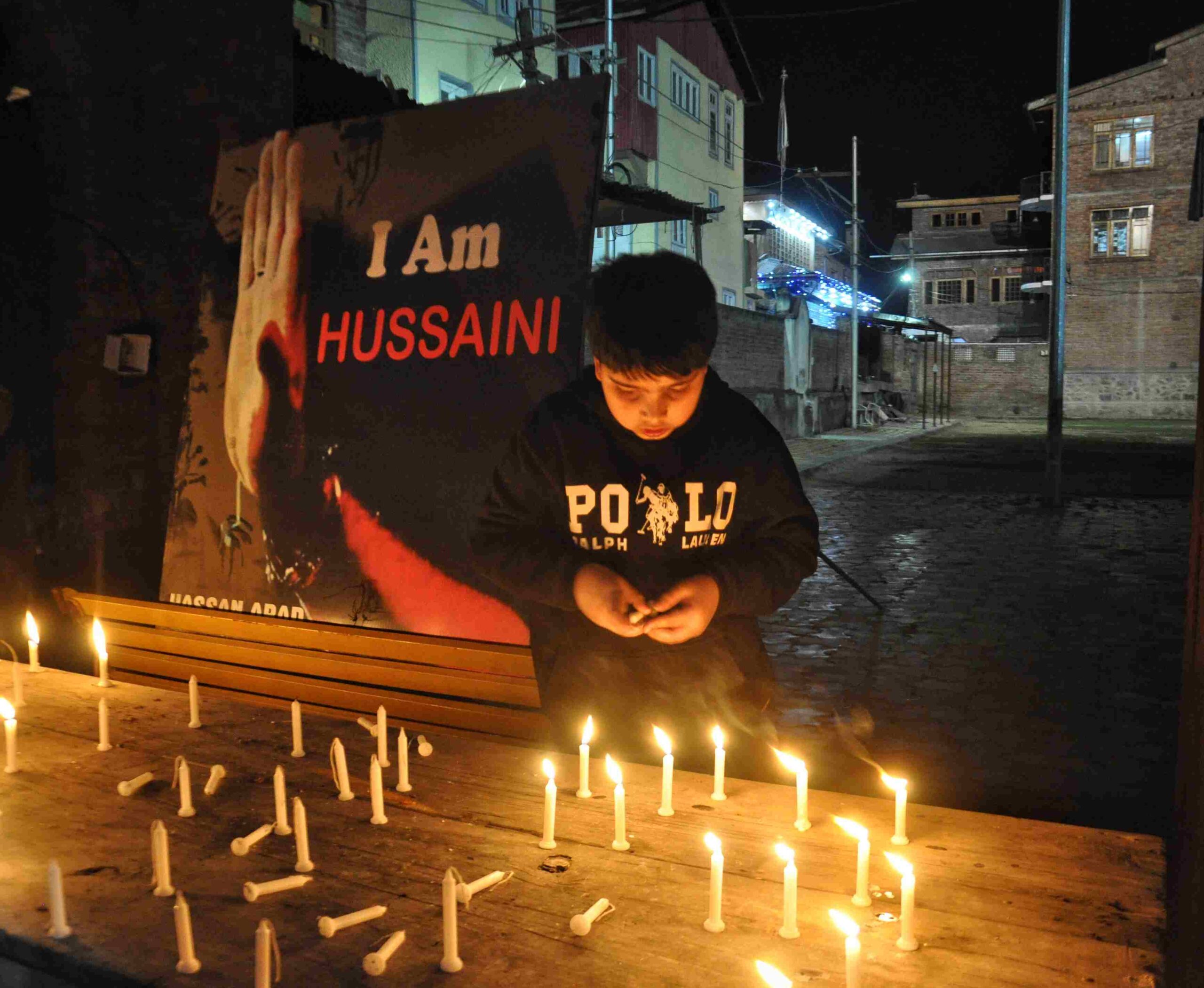 Shia Muslims from Hassanabad protest against Peshawar suicide blast