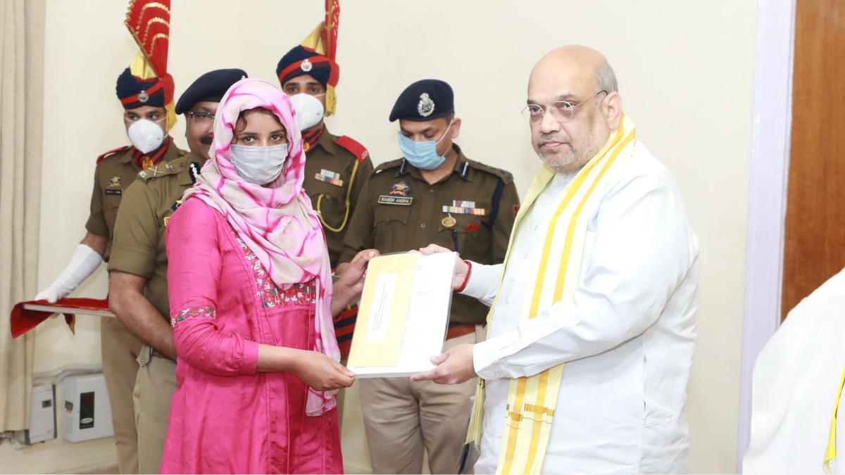 Amit Shah arrives in Jammu on two-day visit