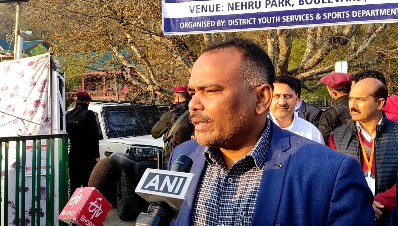 Div Com appeals people to save Power at current ‘Unprecedented’ situation Govt working to eradicate drug menace from society, 6 drugs counselling centres functioning in Kashmir: Div Com