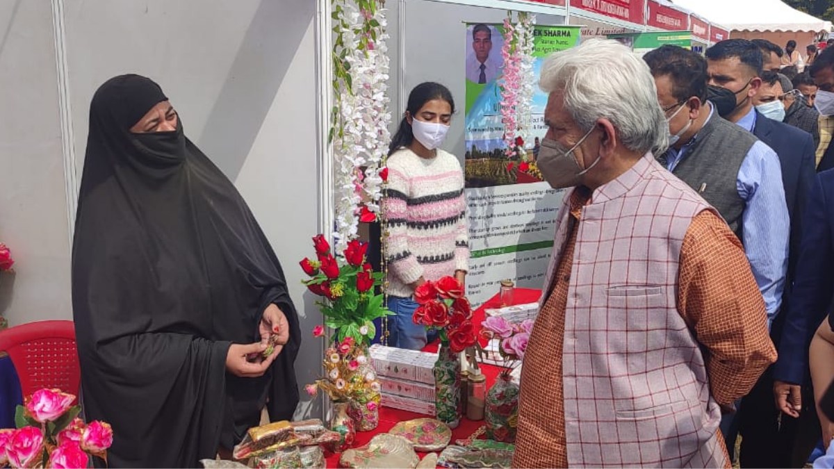 LG Manoj Sinha inaugurates ‘Kisan Mela’ at SKUAST, Jammu LG Manoj Sinha inaugurates ‘Kisan Mela’ at SKUAST, Jammu