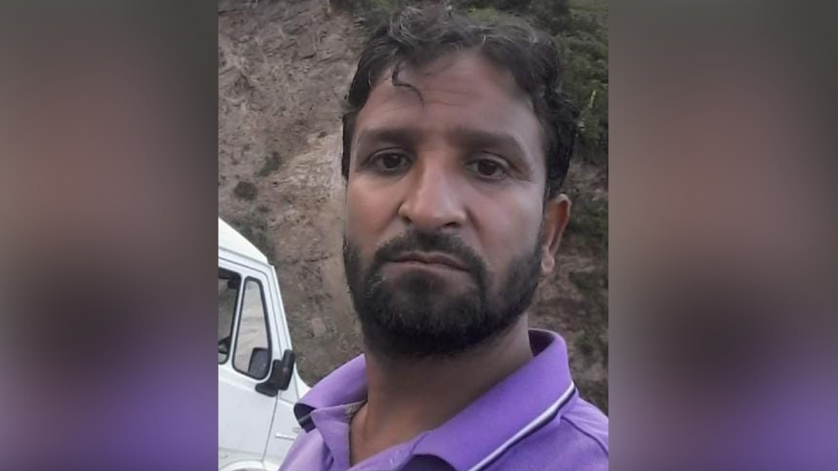 Ambulance driver, bus conductor killed in road accidents in Kupwara Ambulance driver, bus conductor killed in road accidents in Kupwara