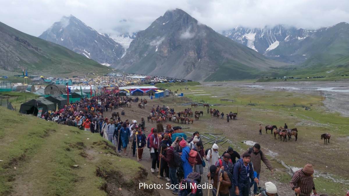 Amarnath Yatra resumes after 3 days suspension
