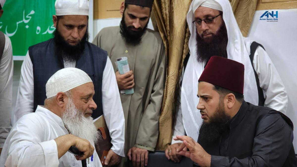 Kashmiri clerics aghast over admin’s approval of sale of beer, seeks withdrawal of order Refrain from creating rifts among different sects of Islam: MMU to Religious Clerics