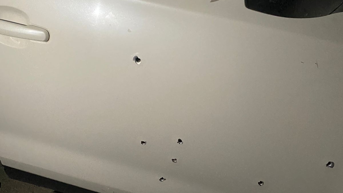 Militants fired upon vehicle in Alochi bagh, no injuries reported