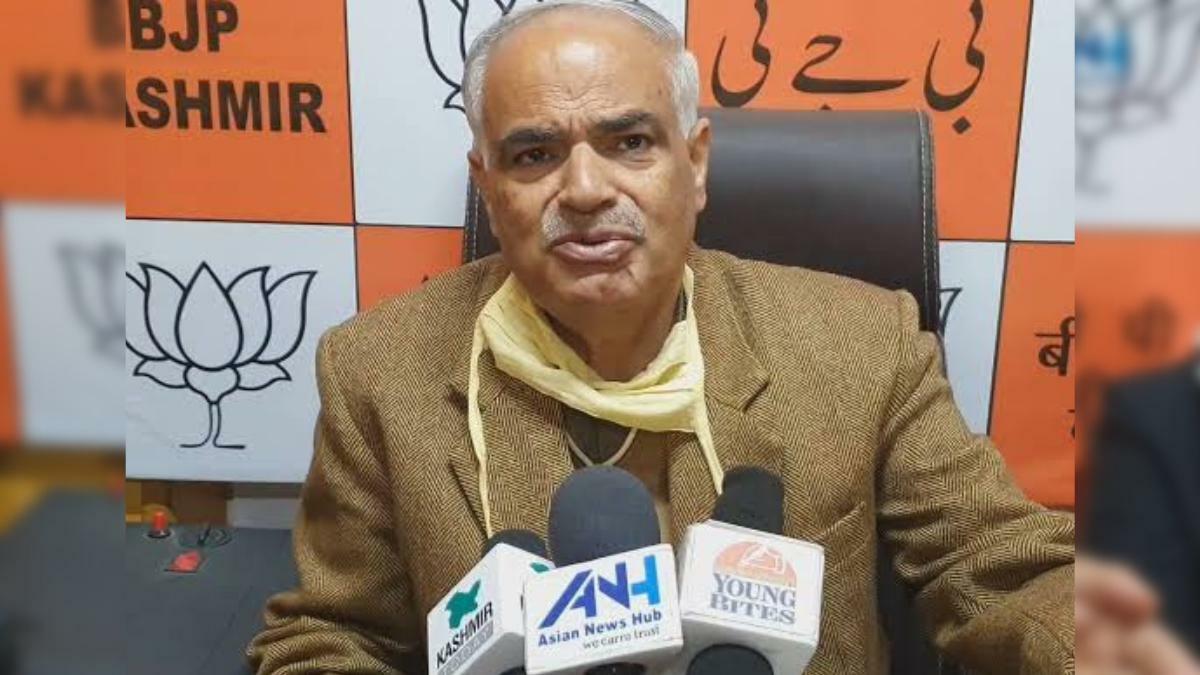 Anyone living in J&K from two, three or four years has the right to vote: Ashok Koul Anyone living in J&K from two, three or four years has the right to vote: Ashok Koul