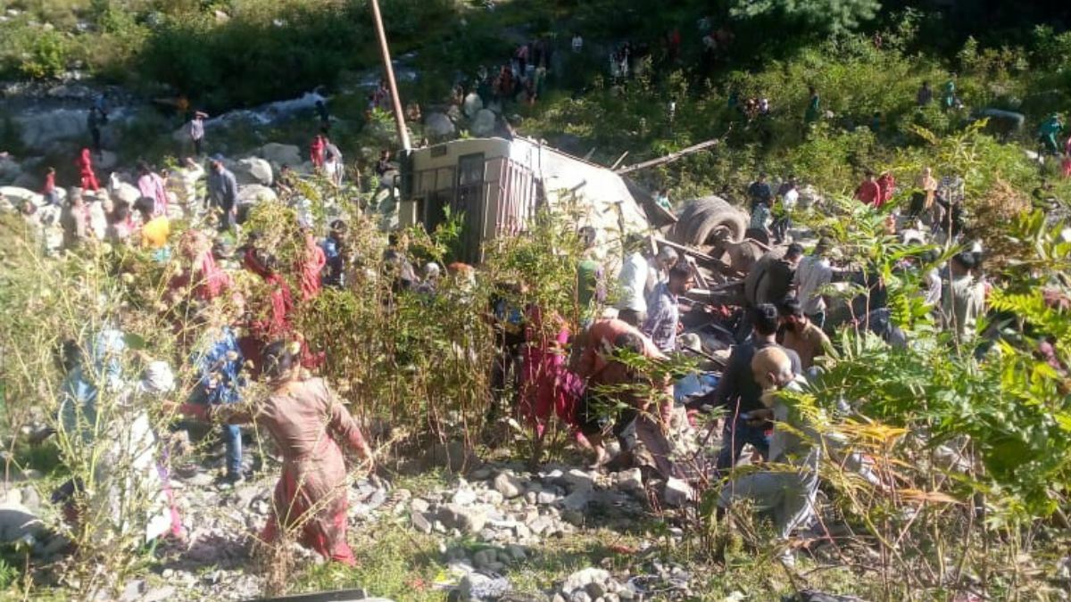 9 people killed, 27 others injured as bus falls into gorge in Poonch