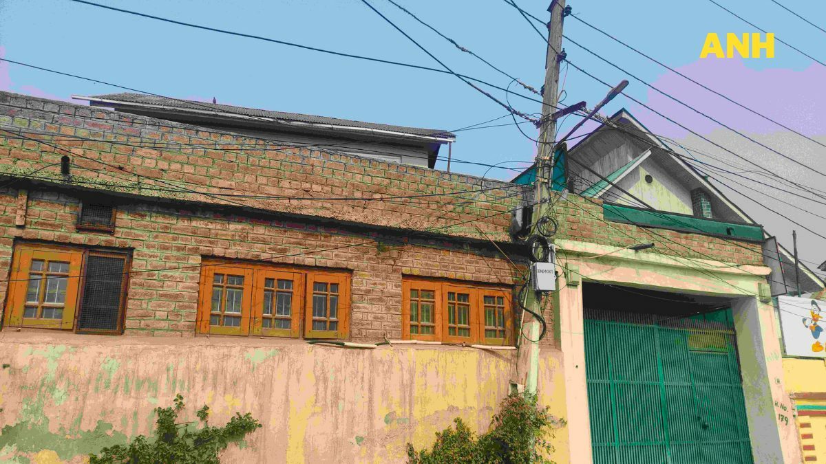 <em>ED attaches Shabir Shah’s house in Srinagar under Money Laundering Act</em> ED attaches Shabir Shah’s house in Srinagar under Money Laundering Act