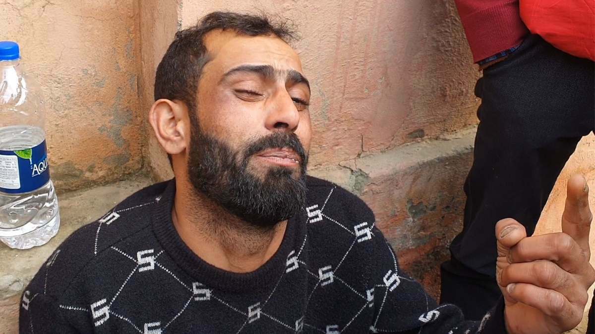 <em>Our baby was male, SKIMS Bemina authorities gave us body of female baby, alleges Budgam family</em> Our baby was male, SKIMS Bemina authorities gave us body of female baby, alleges Budgam family