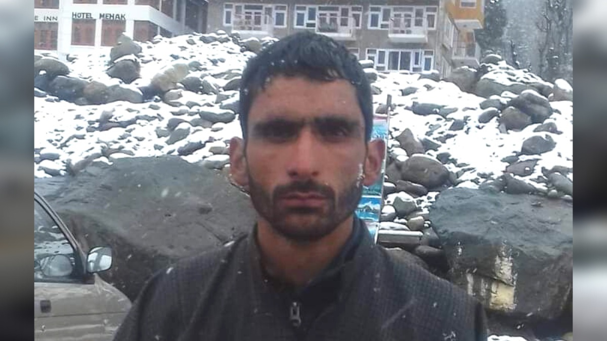 Pahalgam hotel owner travels 70 kms to return tourist's money Pahalgam hotel owner travels 70 kms to return tourist’s money