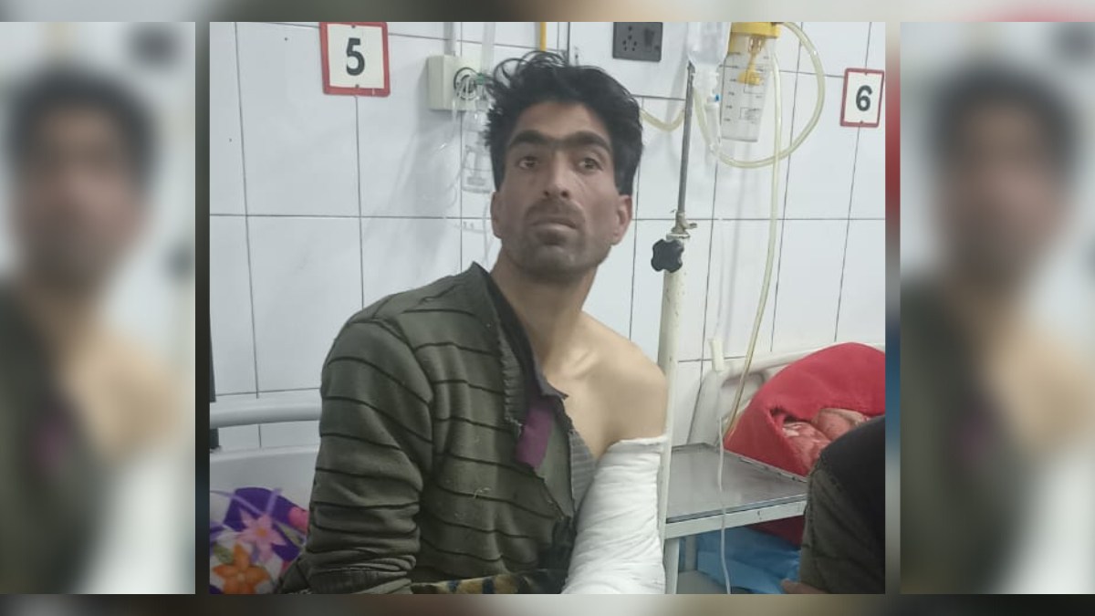 PDD daily wager hospitalised after receiving electric shock in Pulwama, family demands investigation, regularization