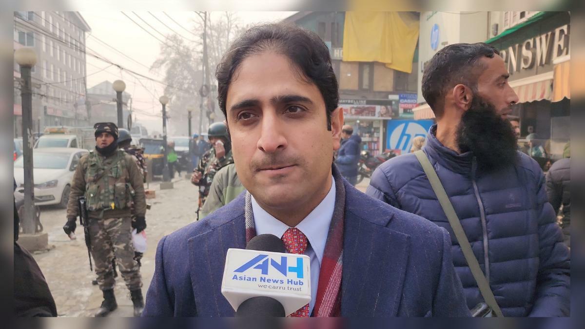 Not a single house will be demolished for Doodhganga Restoration: Srinagar Mayor Directions passed to minimize inconvienence to public due to ongoing projects: Sgr Mayor