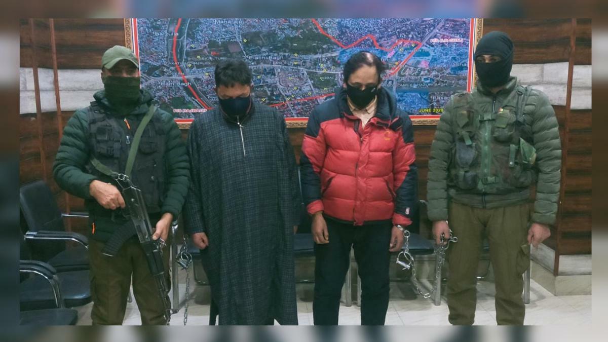 Two extortionists impersonating as militants arrested in Srinagar