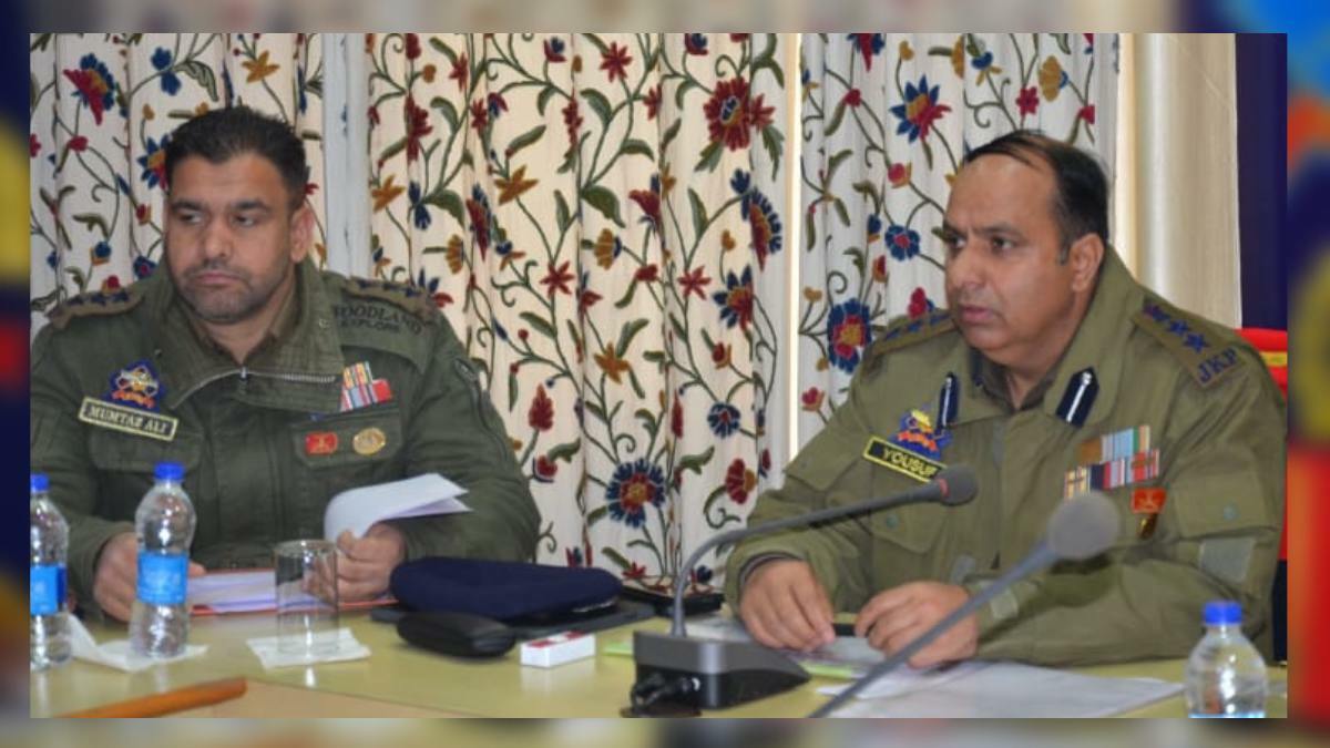 Adopt public-centric approach, ensure redressal of grievances: SSP Awantipora to officers Adopt public-centric approach, ensure redressal of grievances: SSP Awantipora to officers
