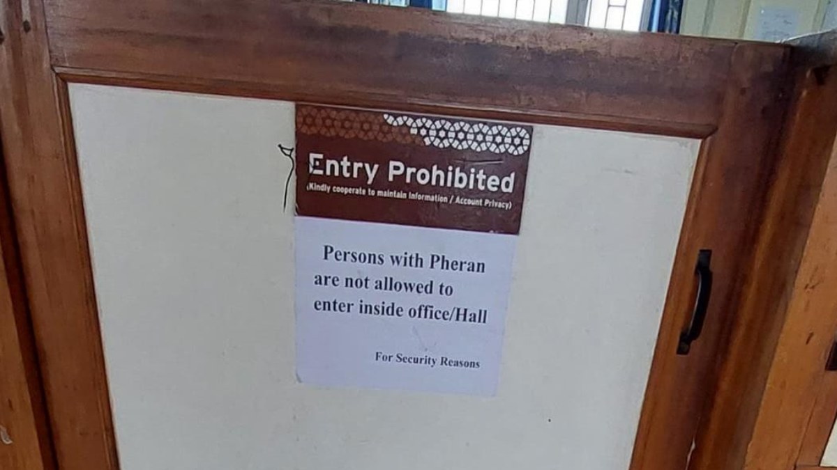 J-K Bank prohibits entry with Pheran at Sopore branch, cites Security reasons