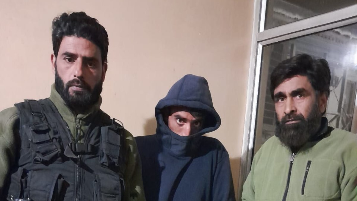 Baramulla police recover minor kidnapped girl within hours, accused arrested Baramulla police recover minor kidnapped girl within hours, accused arrested