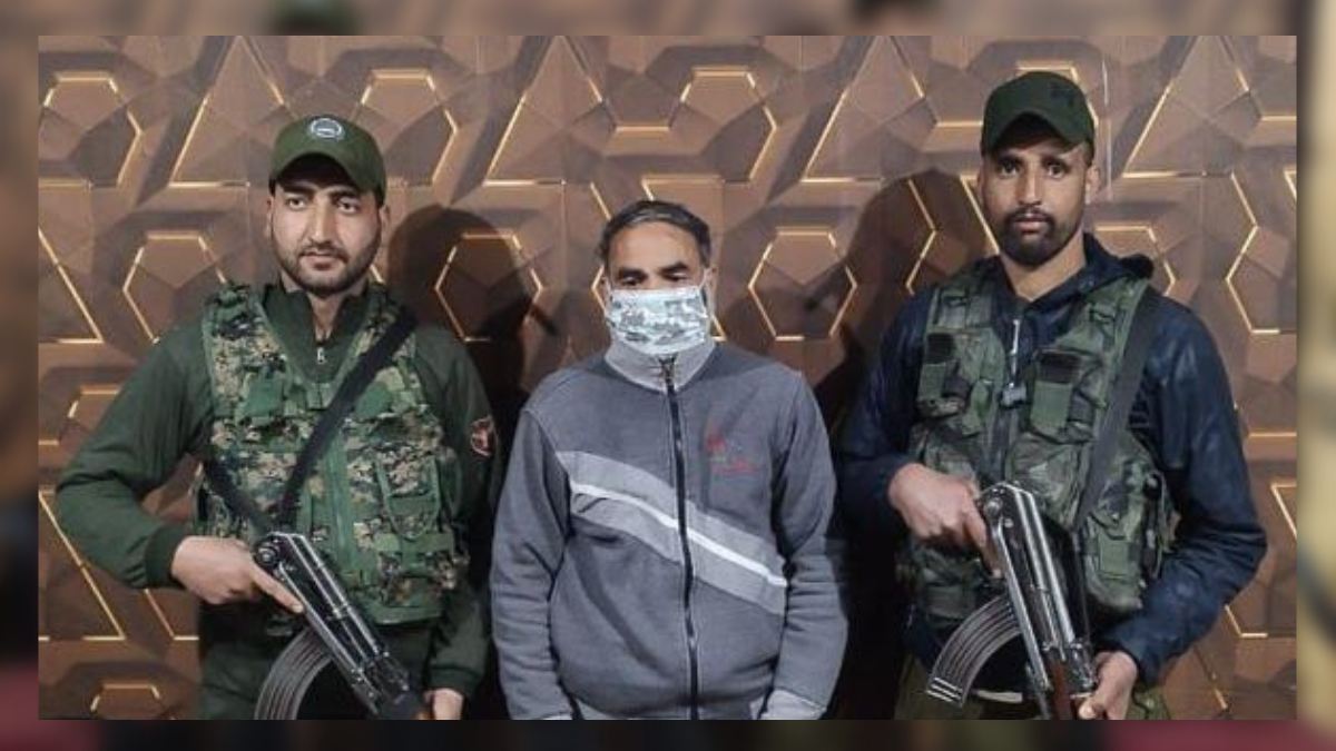 Minor girl sexually harassed by teacher in Chanapora, Sgr