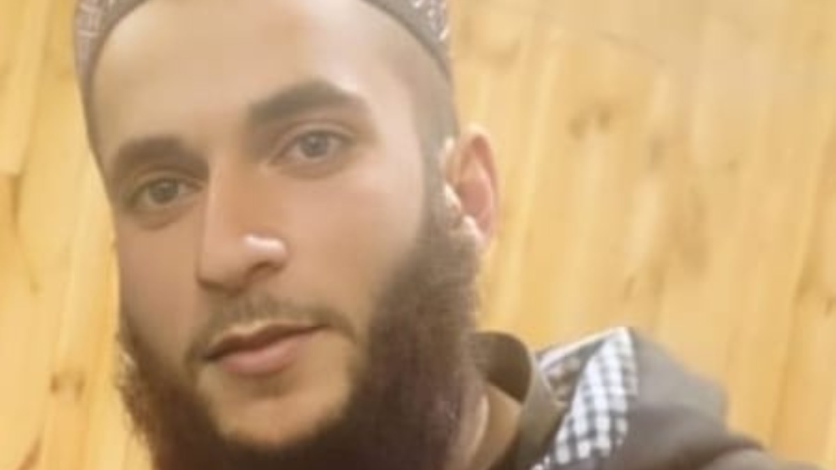 Local LeT militant killed in Pulwama gunfight