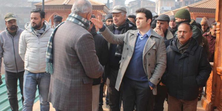 Smart City CEO Reviews Downtown Srinagar Projects