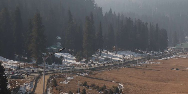 Higher reaches likely to receive light snowfall tonight: MeT Centre Sgr Higher reaches likely to receive light snowfall tonight: MeT Centre Sgr