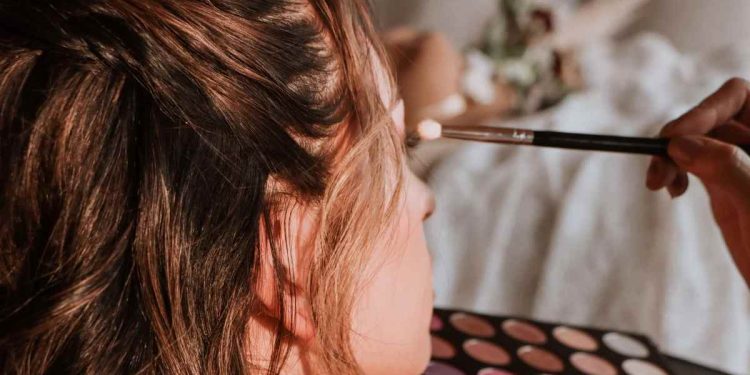 Woman seeks divorce over mother-in-law using her make-up