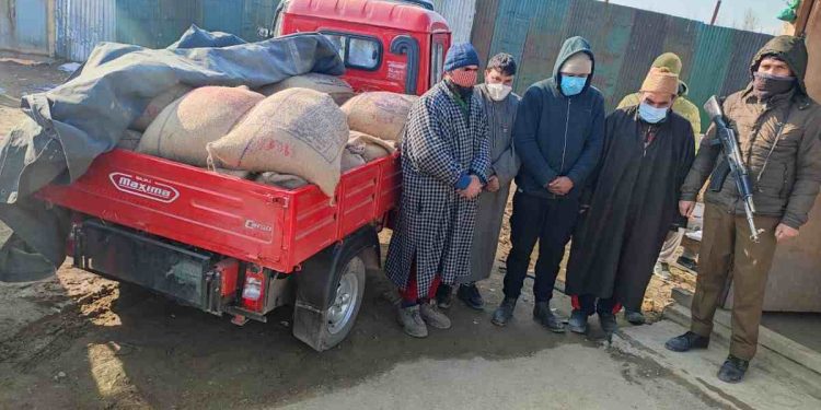 8 quintals of illegally procured rice siezed in Budgam, 04 accused arrested: Police 8 quintals of illegally procured rice siezed in Budgam, 04 accused arrested: Police
