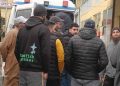 Govt employee falls unconscious in Srinagar, dies Govt employee falls unconscious in Srinagar, dies
