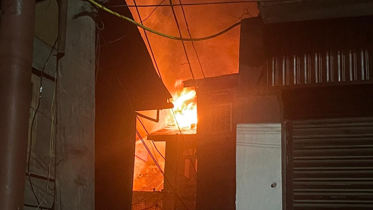 Three storey residential house damaged in Chanapora blaze – Asian News Hub