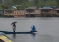 Weatherman forecasts moderate rainfall from tomorrow After heavy rain, water level in rivers & streams rises in Kashmir