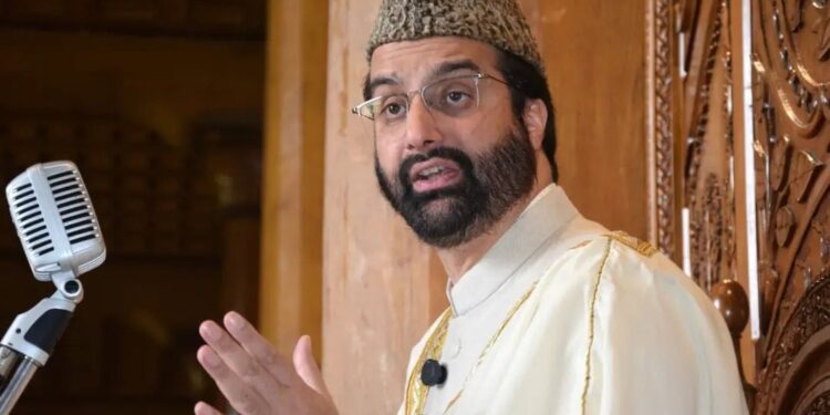 Mirwaiz Extends Milad-un-Nabi (PBUH) Greetings, Criticizes J&K Administration for Shifting Official Holiday Time to rebuild broken bonds: Mirwaiz Farooq appeals to Kashmiri Pandits to return to homeland