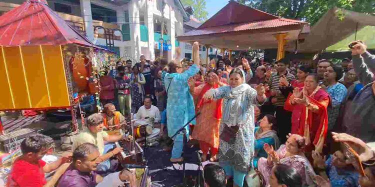 Mela Kheer Bhawani being celebrated with fervor at Tulmulla, Gbl