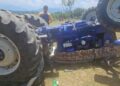 Driver dies as tractor turns turtle in Tangmarg Driver dies as tractor turns turtle in Tangmarg
