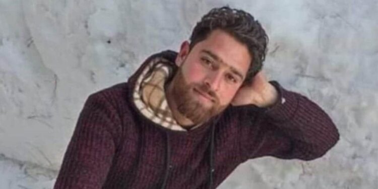 Youth dies after tractor overturns in Handwara Youth dies after tractor overturns in Handwara