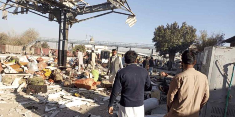 24 killed, at least 53 injured in blast at Quetta Railway Station in Pakistan 24 killed, at least 53 injured in blast at Quetta Railway Station in Pakistan
