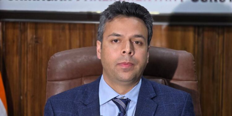 DC Srinagar Greets People on Meraj Un Nabi (SAW) DC Sgr Reviews Power Scenario Ahead of Winter, Directs Strict Adherence to Supply Schedule