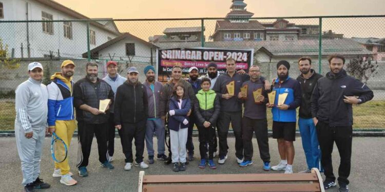 Srinagar Open Tennis Championship: Inayat Jehangir Retains Singles Title, Jameel-Haider Clinch Doubles Crown Srinagar Open Tennis Championship: Inayat Jehangir Retains Singles Title, Jameel-Haider Clinch Doubles Crown