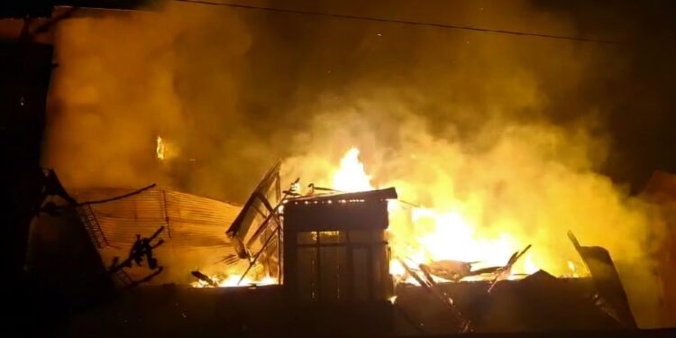 Two Residential Houses Damaged in Bemina Fire Incident