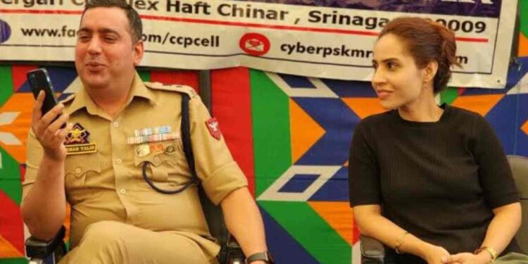 Cyber Police Kashmir Sets New Benchmarks in Combating Online Crime, Recovers ₹4.72 Crore in 2024 Cyber Police Kashmir Sets New Benchmarks in Combating Online Crime, Recovers ₹4.72 Crore in 2024