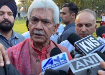 LG Manoj Sinha Extends Warm Greetings on New Year 2025