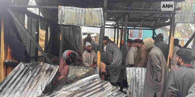 Two Minors Tragically Die in Tangmarg Fire Incident