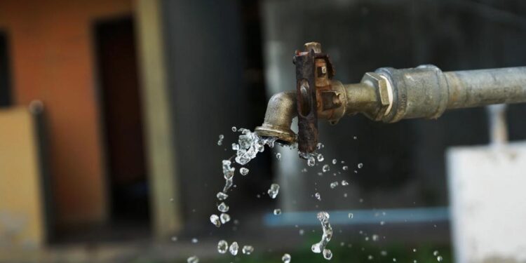 Chandapora, Habba Kadal Residents Demand Adequate Drinking Water Supply Chandapora, Habba Kadal Residents Demand Adequate Drinking Water Supply