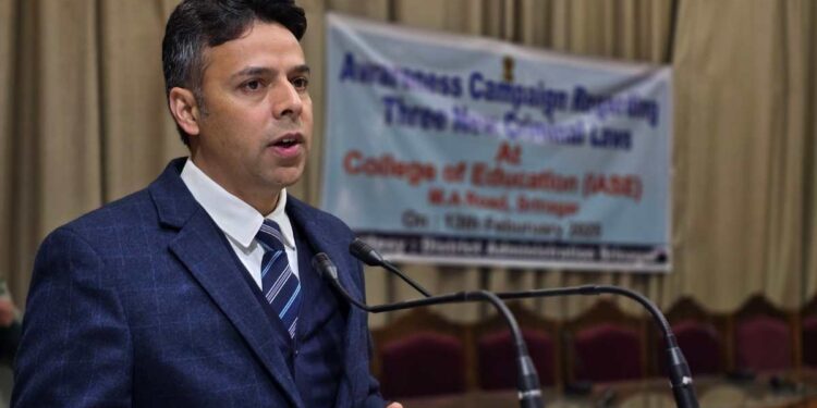 DC Srinagar Emphasizes Collaborative Efforts to Achieve a TB-Free District DC Srinagar Emphasizes Collaborative Efforts to Achieve a TB-Free District