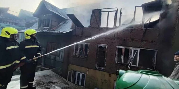 Nine Residential Structures Damaged in Twin Fire Incidents in Srinagar Three Residential Houses Damaged in Nawab Bazar Blaze